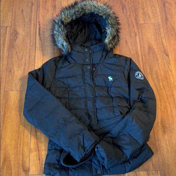 Abercrombie & Fitch Jackets & Blazers - Abercrombie & Fitch Puffer Jacket/ Medium